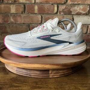 Brooks Revel 8 Women’s 11 White Pink Neutral Balance Cushion Running Shoes